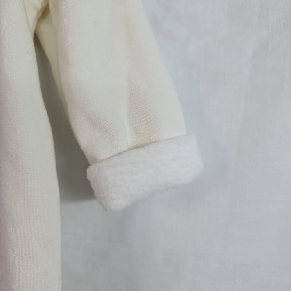 Baby Gap Ivory Fuzzy Penguin Snap Closure Long‎ Sleeve Winter One-piece Sz 3-6M